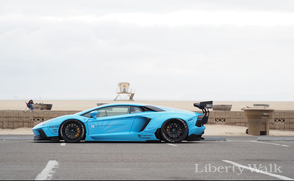 Libertywalk suitable for Lamborghini Aventador