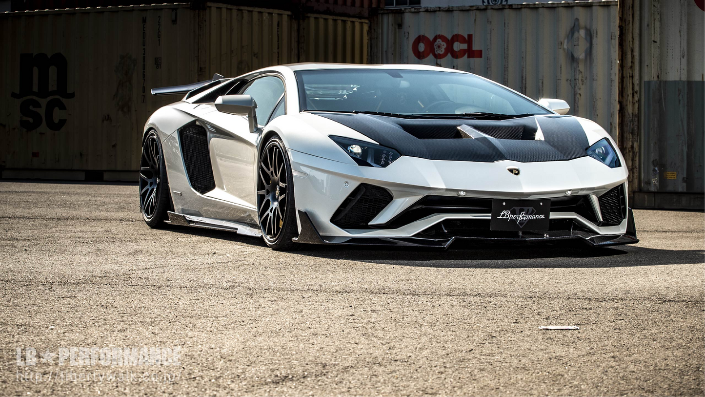 Liberty Walk Aventador S