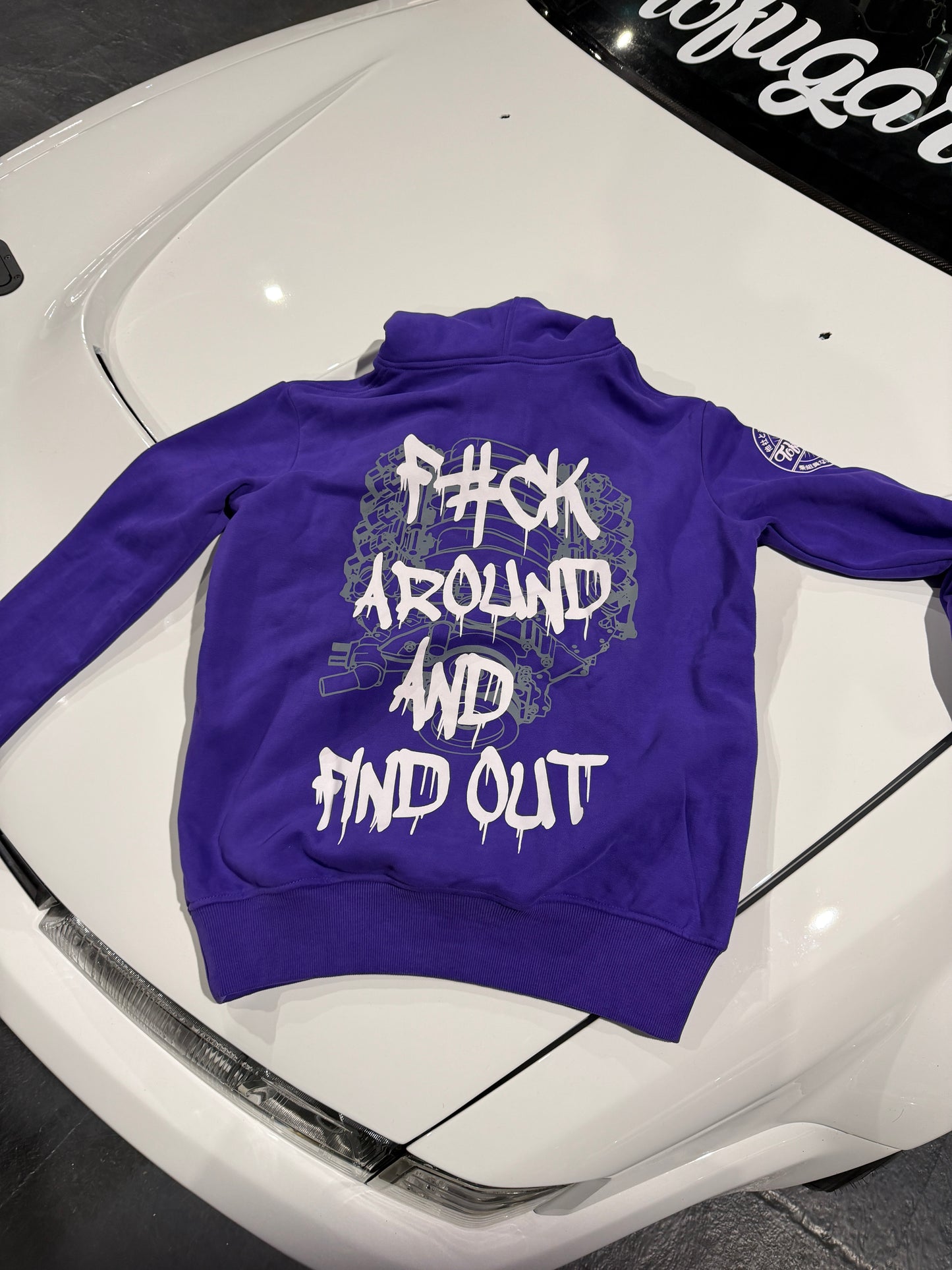 FUCK AROUND  AND FIND OUT -V8 - HOODIE