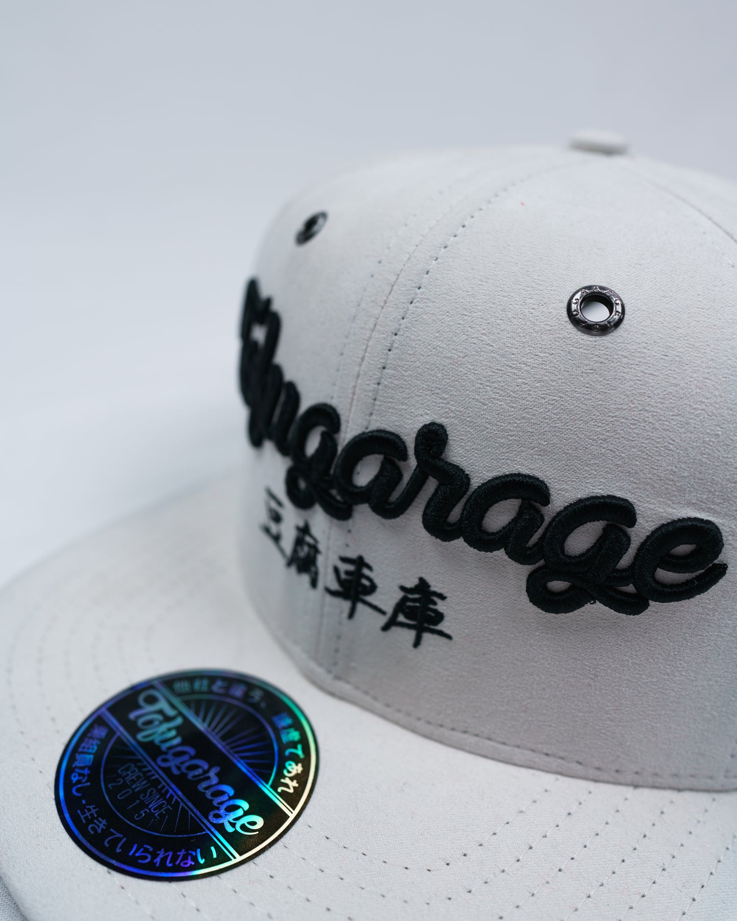 TOFUGARAGE WHITE SNAPBACK CAP